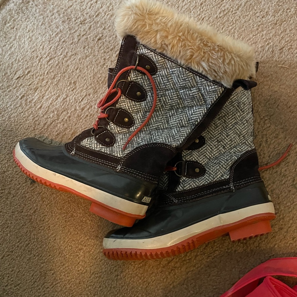 Khombu boots